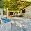 Unique villa in olive field with salted swimming pool-Villa Frida