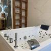 Jacuzzi 2 places - App 4 pers - Parking (digicode)