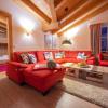 All Seasons Lodge by All in One Apartments