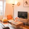 Bright 28m overlooking the Paris rooftops