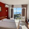 Apartamentos Balcón de Maro