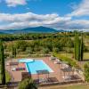 Poggiovalle Tenuta Italiana