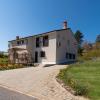 Villa Tulipa by Briskva