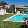 Villa agréable avec piscine 8 pers max