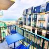 Pretty cozy cocoon with sea view