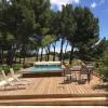 typical provencal farm in an exceptional natural site, the alpilles park - 8 people.