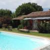 Maison avec piscine et patio