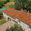 barn conversion, Dordogne La Tour-Blanche sleeps 12