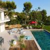 Villa d'exception piscine privée et vue mer