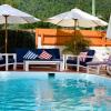 Paradise Court Holiday Units