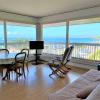 Appartement VUE SUR MER avec terrasse, plage de Trestraou à PERROS-GUIREC - Réf 960