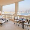 Crescent West, Palm Jumeirah, Dubai, United Arab Emirates.