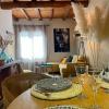 Maison cosy, 2 chambres, adossée aux remparts