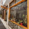 El Huerto Hostel