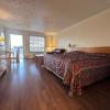 Country Inn & Suite