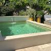 Logement cosy avec piscine ,parking et jardin