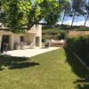 Villa au calme avec Piscine & jardin a proximité des plages et centre ville