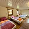 SKILL Mountain Lodge - Ski und Bike Hostel im Sommer mit JOKER CARD