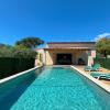 Villa climatisée 8 personnes, piscine privée, 3 chambres