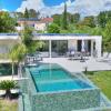 Villa Californienne Grand STANDING avec Piscine Miroir Calme et Résidentiel Borne EV