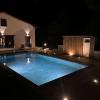 Jolie villa avec piscine