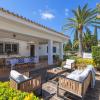 Ideal house for two families with pool and barbecue