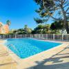 Appartement -piscine- proche bord de mer et centre