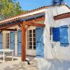 Maison dans les pins