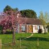 Maison de 2 chambres avec jardin clos et wifi a Seigy