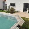 Maison chaleureuse avec piscine