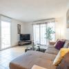Central and Stylish 2 bed Apt Antibes with Parking