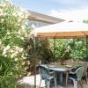 Holiday Home Les Rosiers Grimpants by Interhome
