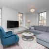 Pass the Keys Stylish 2-bed apartment in the heart of Bath.