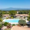 Peaceful stone house in Provence