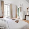 Chez Augustin, chambre confortable en plein coeur de ville