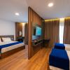 Acros Resort