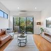Modern 2-Bed Home in Brunswick with Courtyard