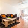 Magnifique appartement proche des plages plus garage privé