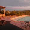 CABANON PROVENCAL EN PIERRES et ACCES PISCINE LUXE