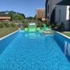 Maison au calme avec piscine chauffée à 10 mn des plages