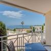Exceptionnel Studio Vue Mer et Piscine avec Parking, Climatisation