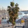 Le Port Dauphin : Vue bateaux; piscine; Cap d'Agde