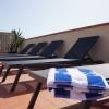 Aparteasy - Deluxe Family Apartments with Pool