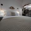 nisaki rooms & apartments