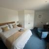 Hookwood Lodge London Gatwick