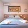 B&B LELLA
