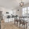Elegant Townhouse In The Heart of Calgary