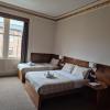 Douglas Hotel