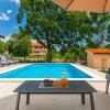 Villa Dora N