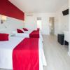 azuLine Hostal Marino